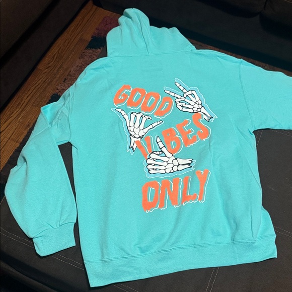 HOODIE - Picture 6 of 7